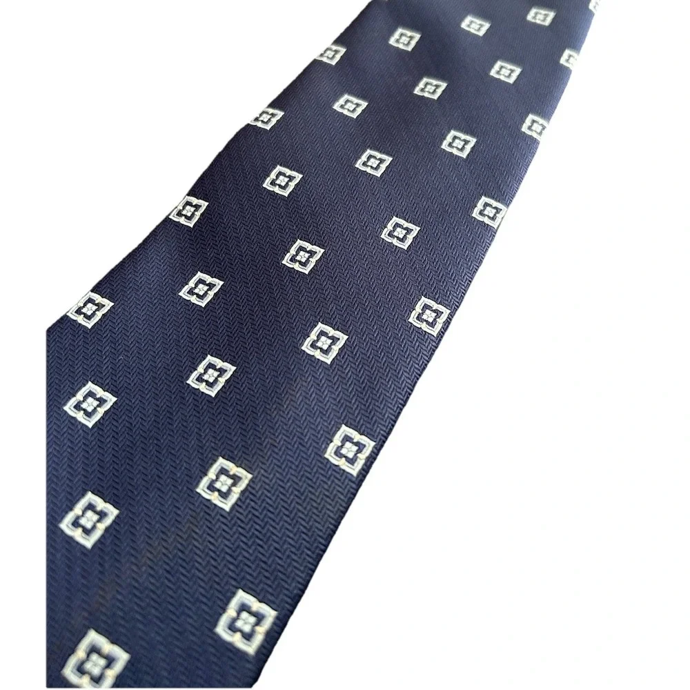 Brooks Brothers Tie Classic Deep Navy Stain-Resistant Silk 1990s Era‎ 3.5